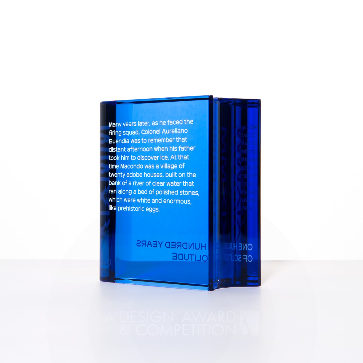 Time Book Bookend by Yi Tong Golden Furniture Design Award Winner 2020 