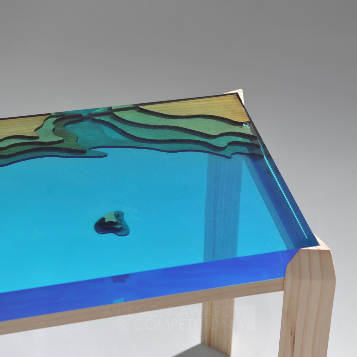 Coastline Table by Yu-Han Wu Iron Furniture Design Award Winner 2020 