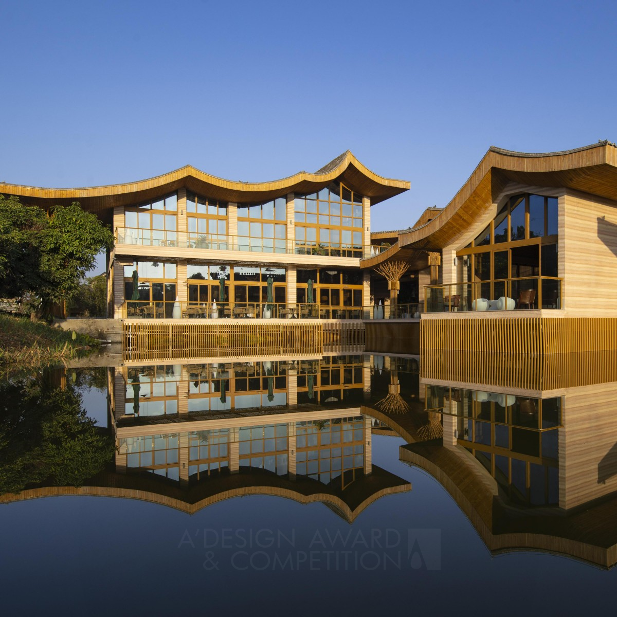 Floating Restaurant by Jiang Lu Chuan Bronze Architecture, Building and Structure Design Award Winner 2021 