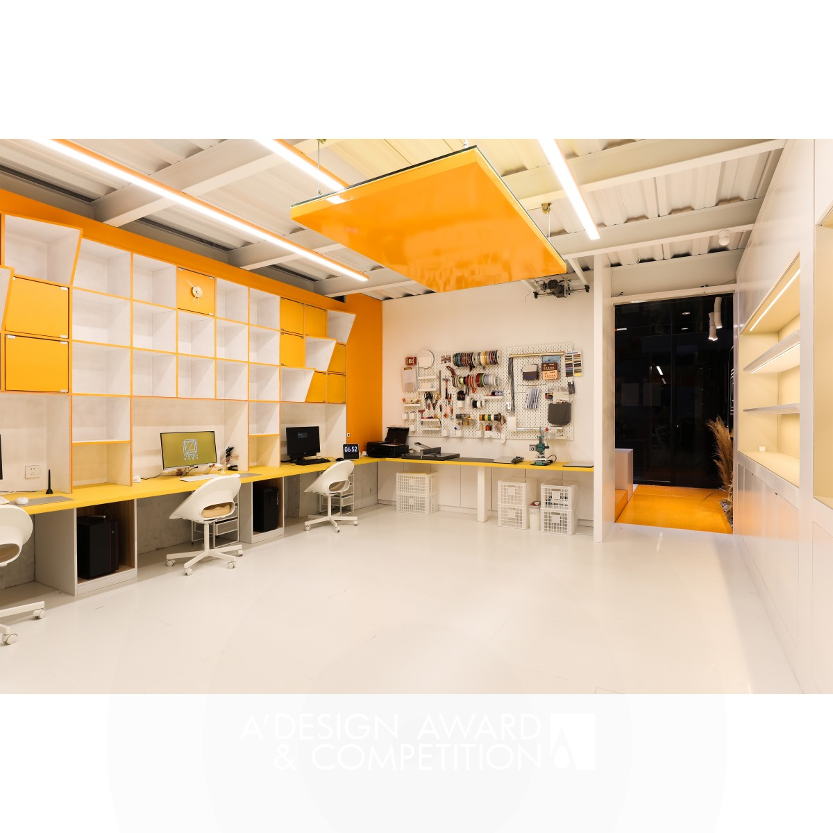 Yeahbox Office by Danqing Guo Bronze Interior Space and Exhibition Design Award Winner 2021 