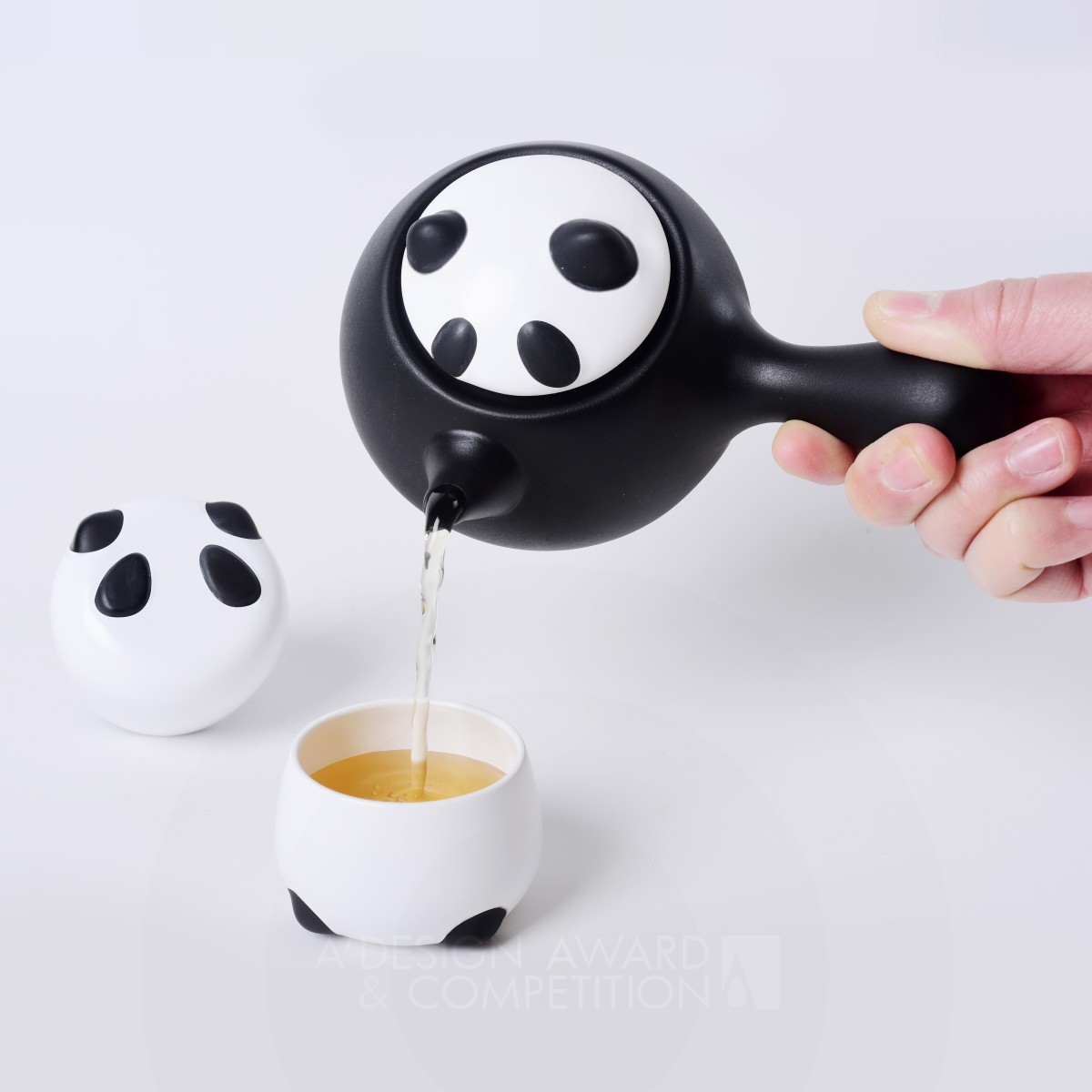 The Panda Themed Tea Set by Yan Luo and Jianan Yu Iron Bakeware, Tableware, Drinkware and Cookware Design Award Winner 2021 