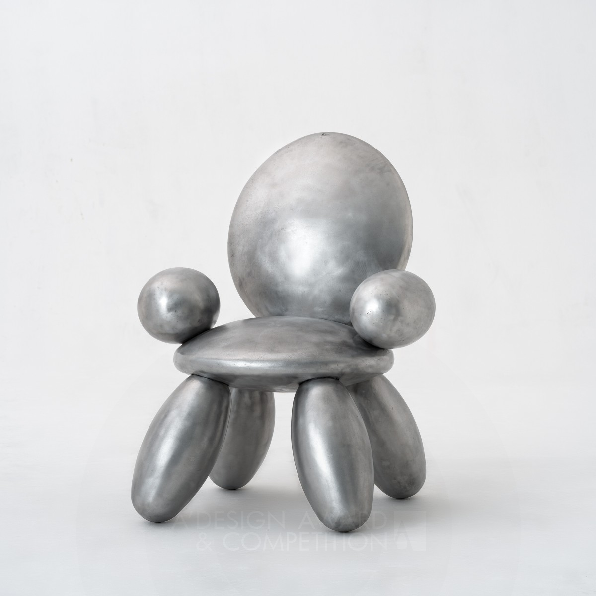 Bubble Chair by Grigorii Gorkovenko Silver Furniture Design Award Winner 2021 