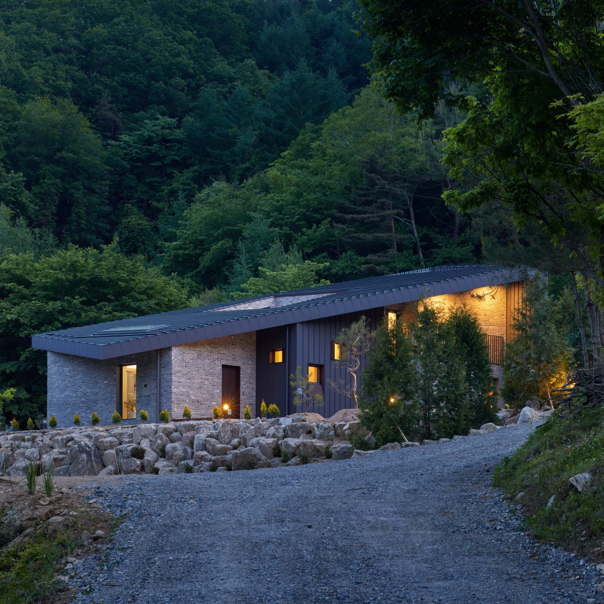 Slope House Residence by Kyungsik Kim Silver Architecture, Building and Structure Design Award Winner 2021 