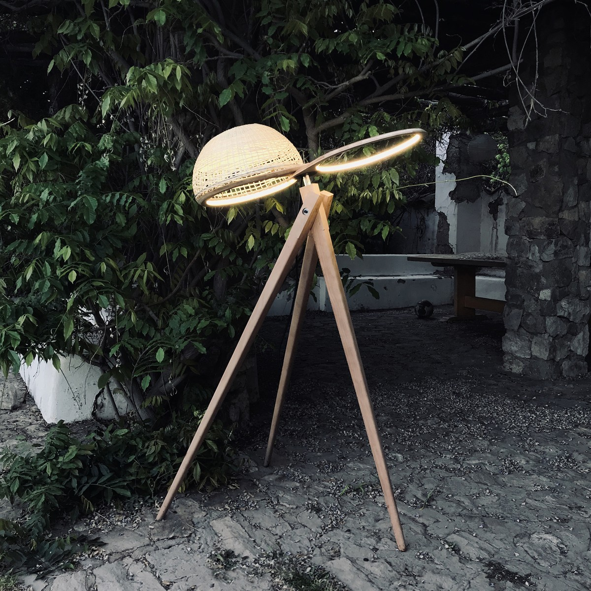 Orbita Lamp by Andres Luer Solorza Bronze Lighting Products and Fixtures Design Award Winner 2022 