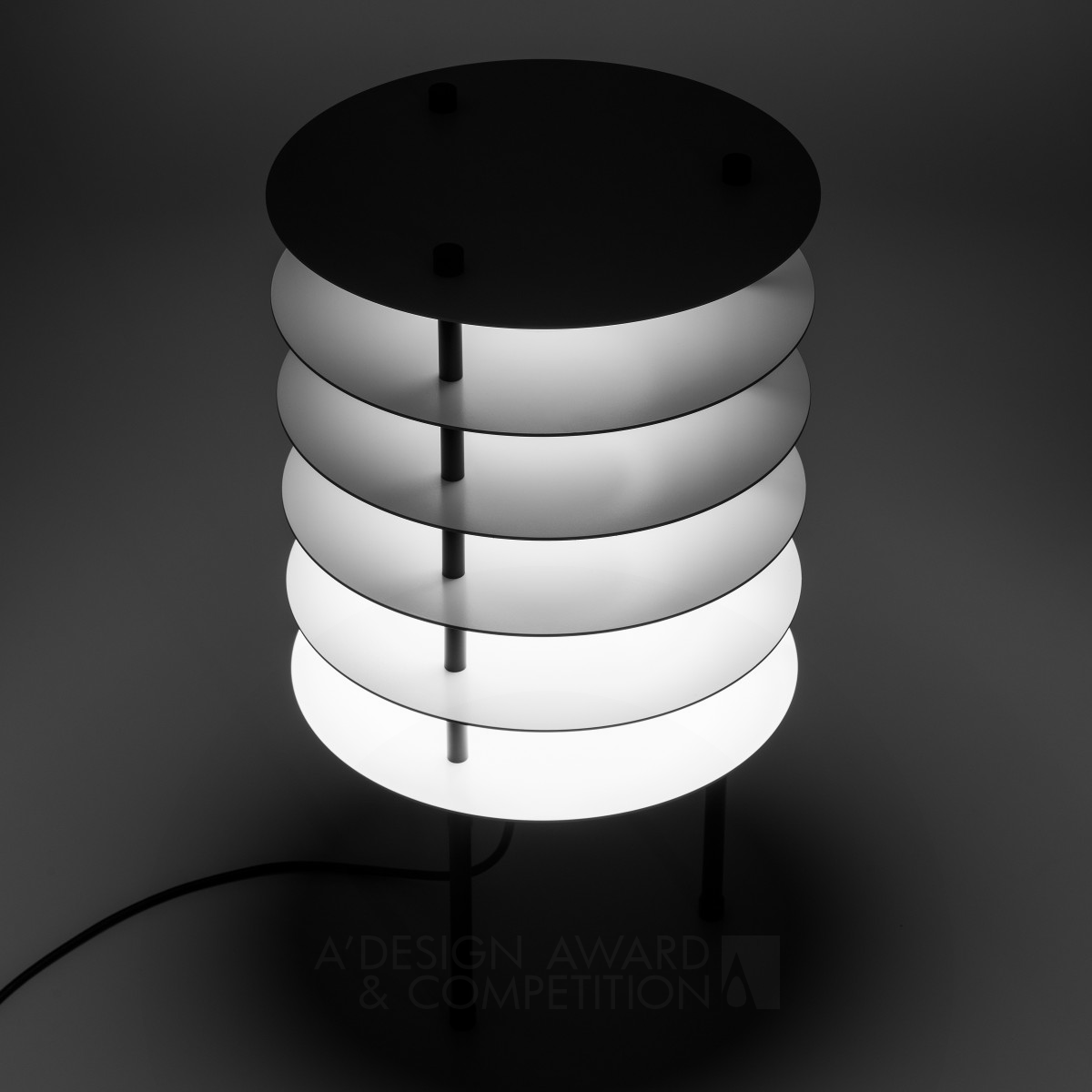 Depois de Waldemar Cordeiro Lamp by Alvaro Wolmer Silver Lighting Products and Fixtures Design Award Winner 2022 