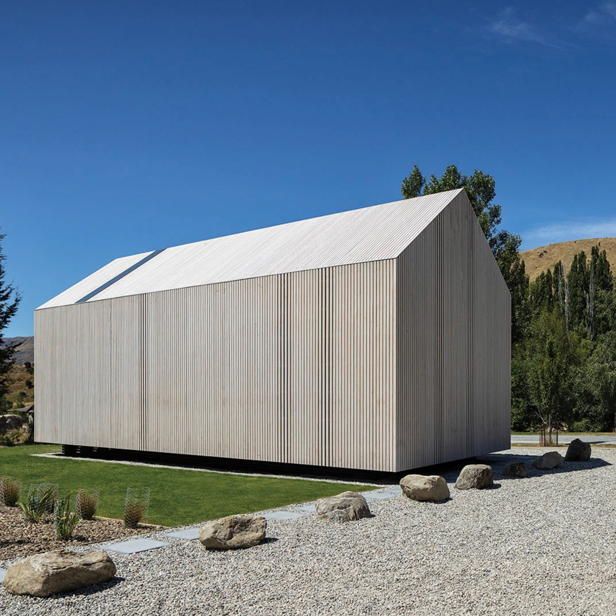 Cardona Cabin Timber Building by Abodo Wood Golden Architecture, Building and Structure Design Award Winner 2022 