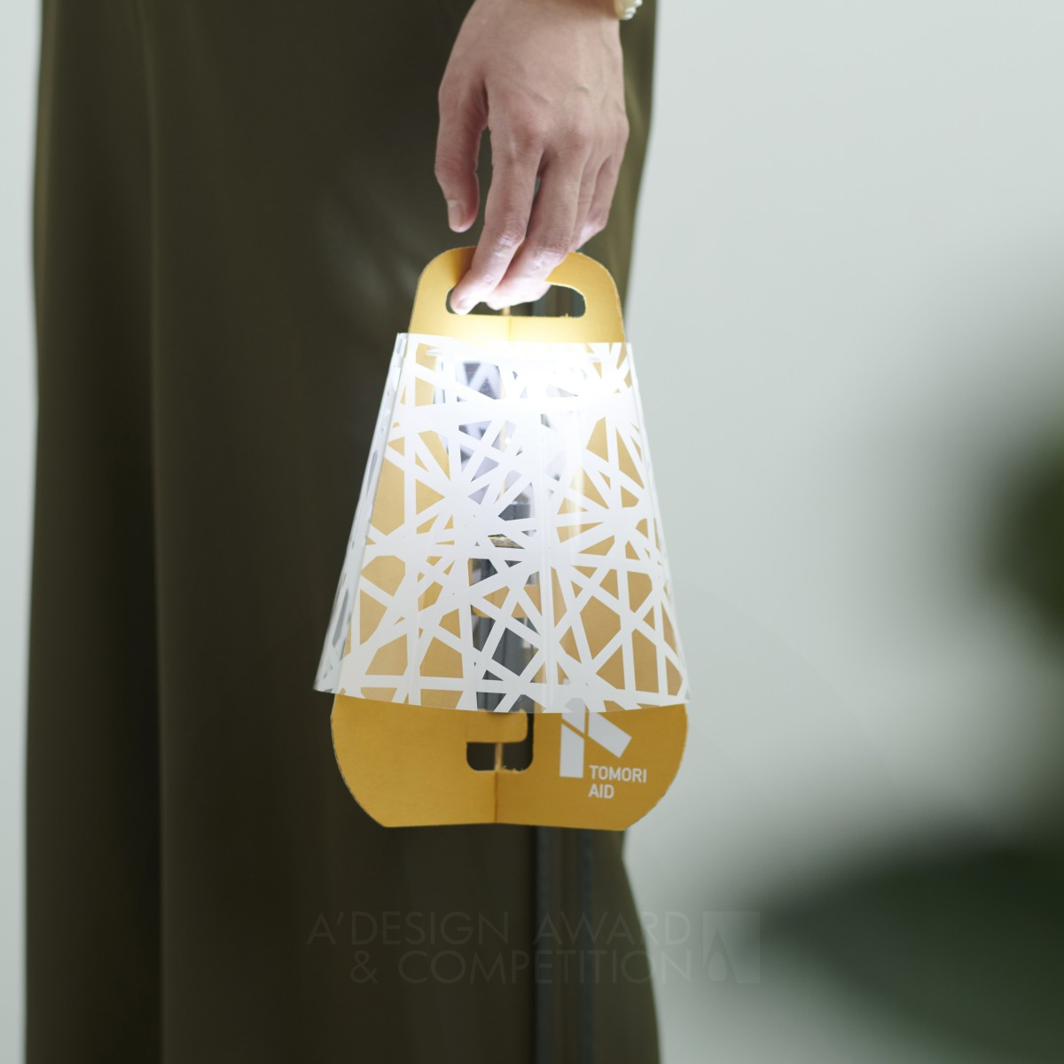 Tomori Aid Lantern Kit by Yuji Yanagisawa Bronze Lighting Products and Fixtures Design Award Winner 2022 