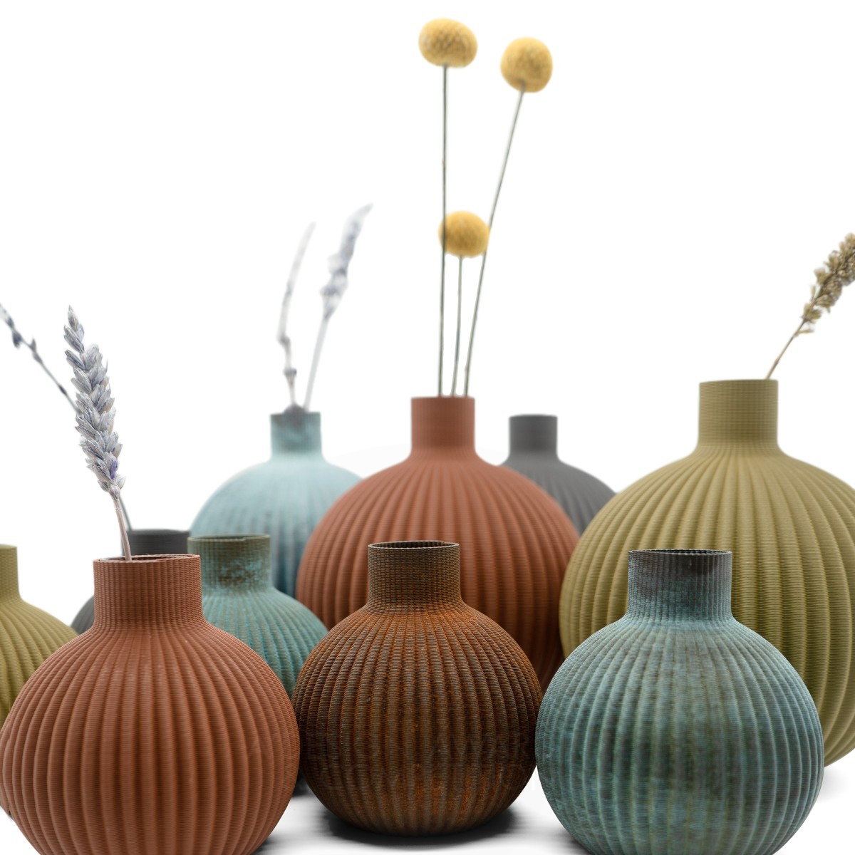 Ribbing Vase by Lihsing Wang Iron Furniture Design Award Winner 2022 