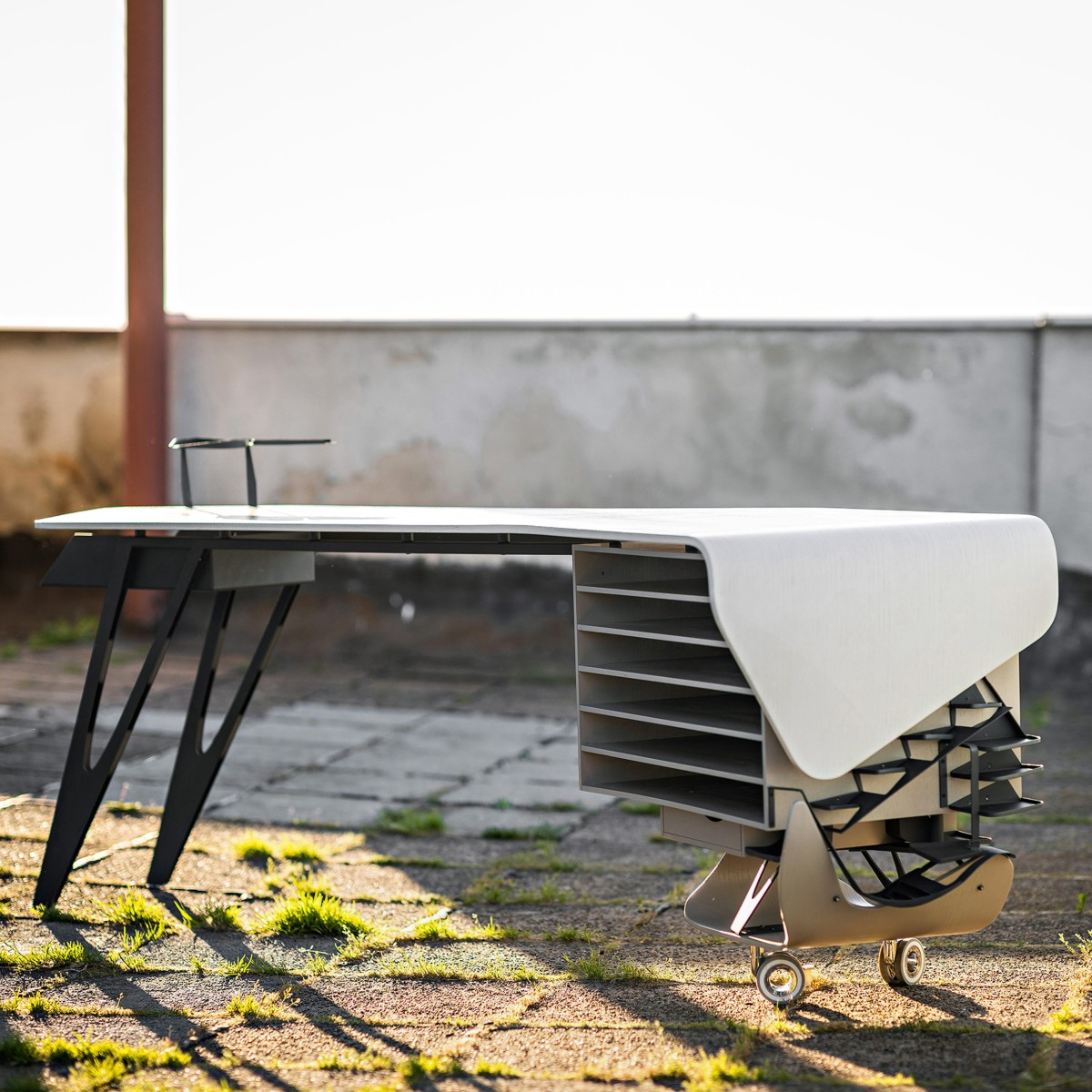 Airy Office Desk by Ivana Wingham Iron Office Furniture Design Award Winner 2023 