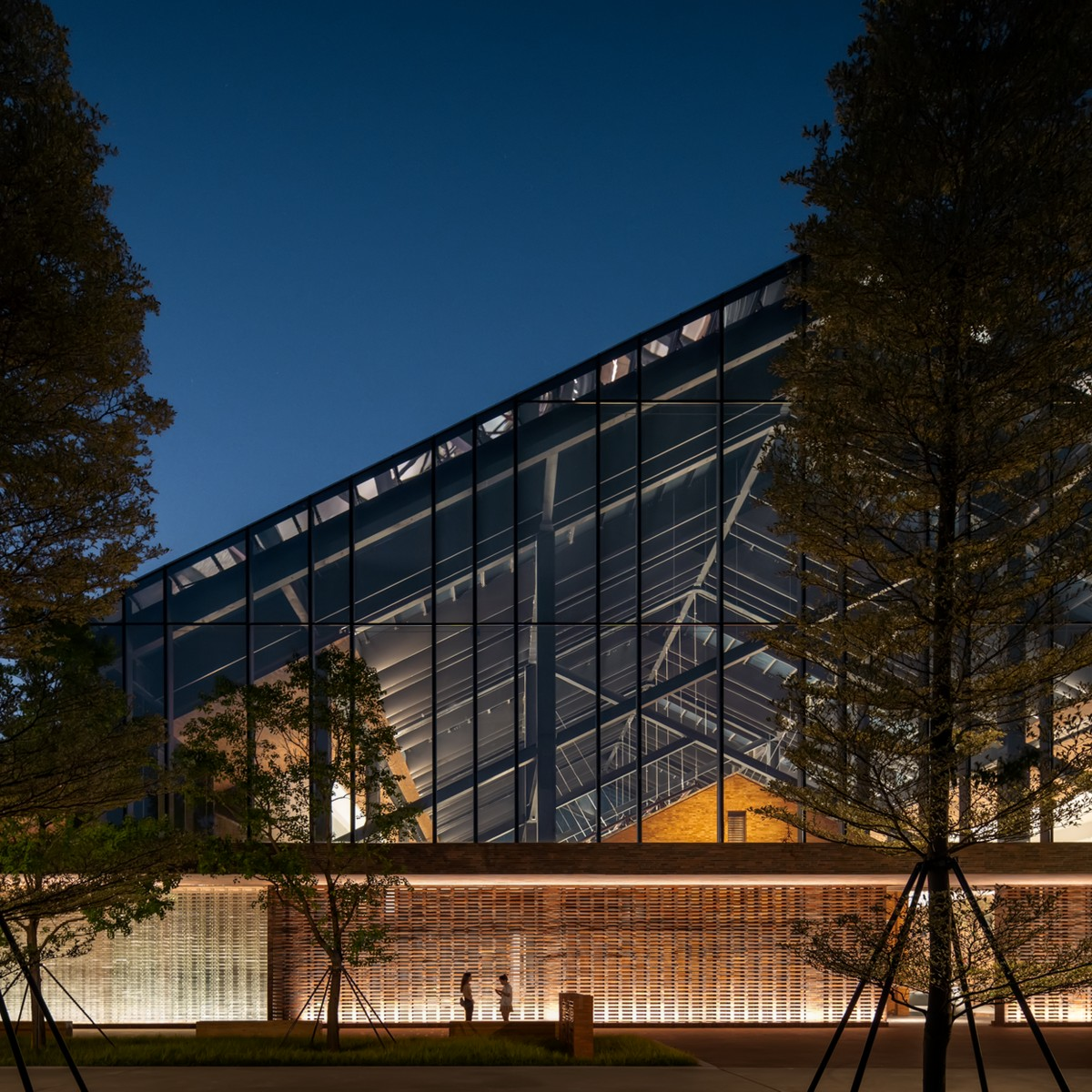 Guangzhou Julong Bay Exhibition Center by Ann Yu Golden Architecture, Building and Structure Design Award Winner 2023 