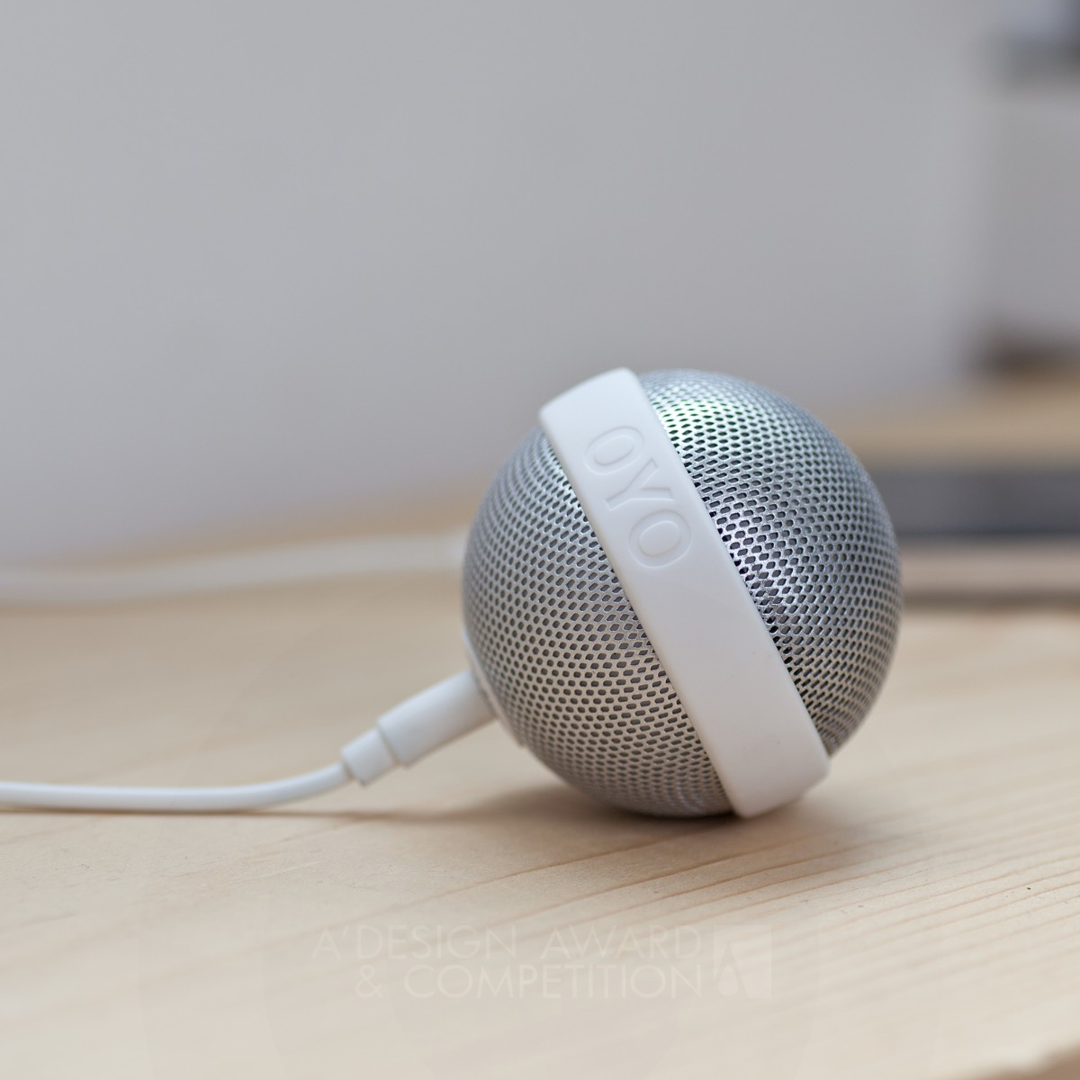 Ballo Portable Speaker by Bernhard Burkard Platinum Digital and Electronic Device Design Award Winner 2013 