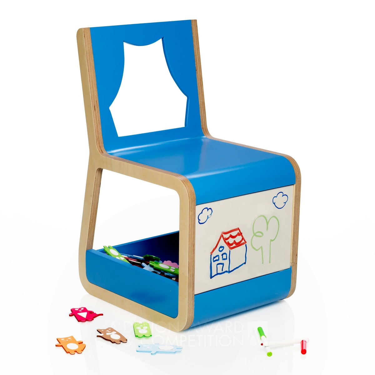 Thea Theatre Chair by Menut Golden Baby, Kids' and Children's Products Design Award Winner 2013 