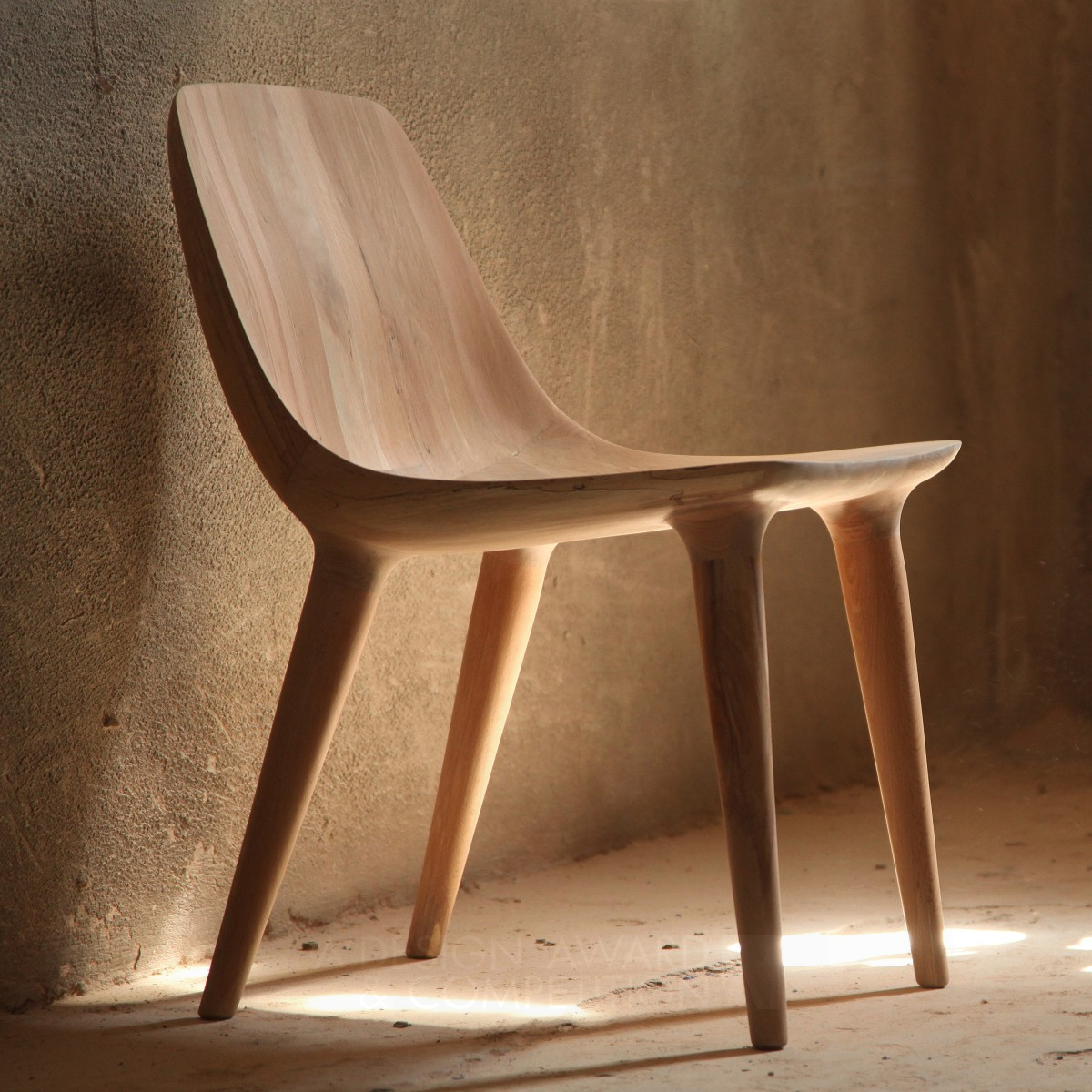 Darya Chair by Ali Alavi Silver Furniture Design Award Winner 2014 