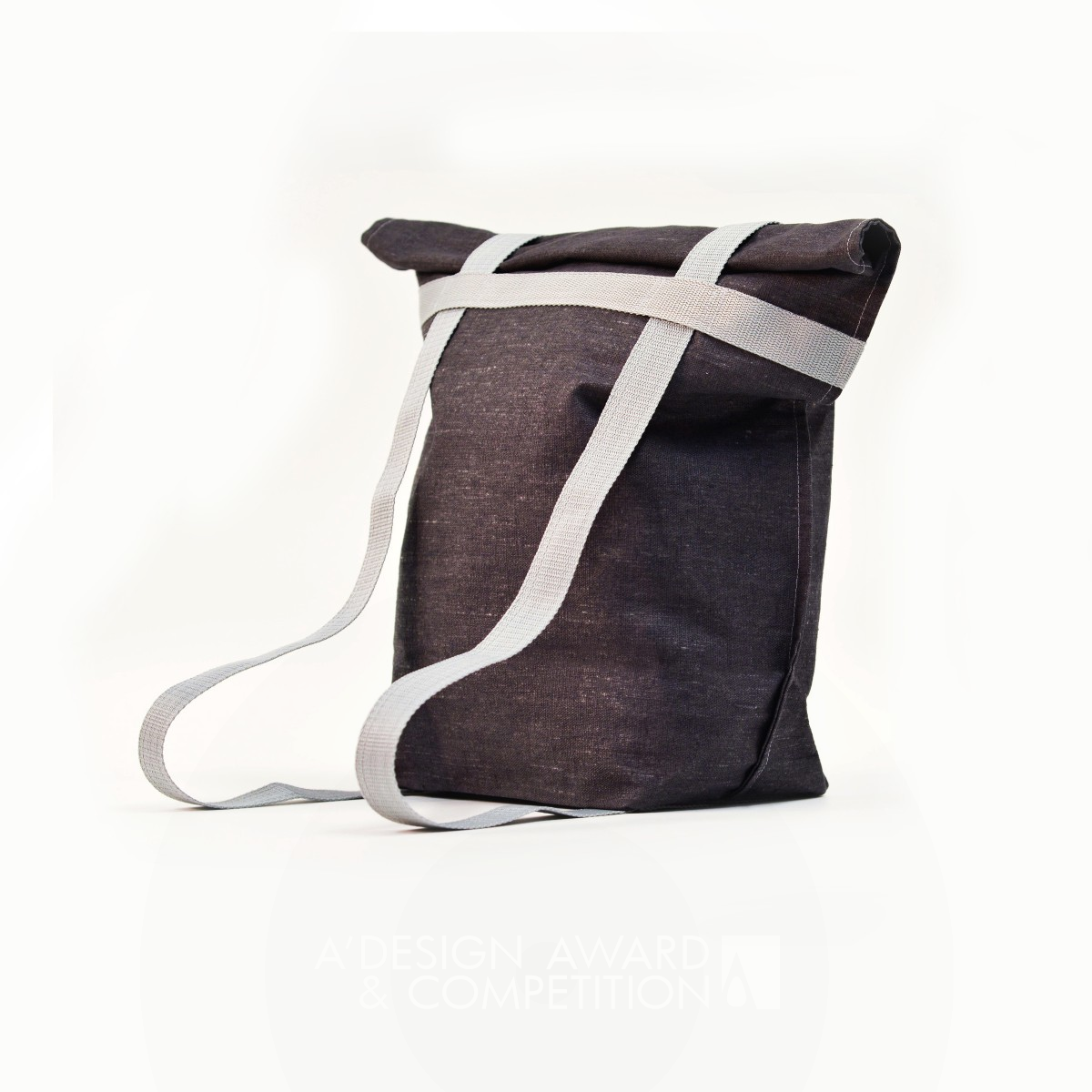 Nomadka Multifunctional bag by Urska Petric Silver Fashion and Travel Accessories Design Award Winner 2015 