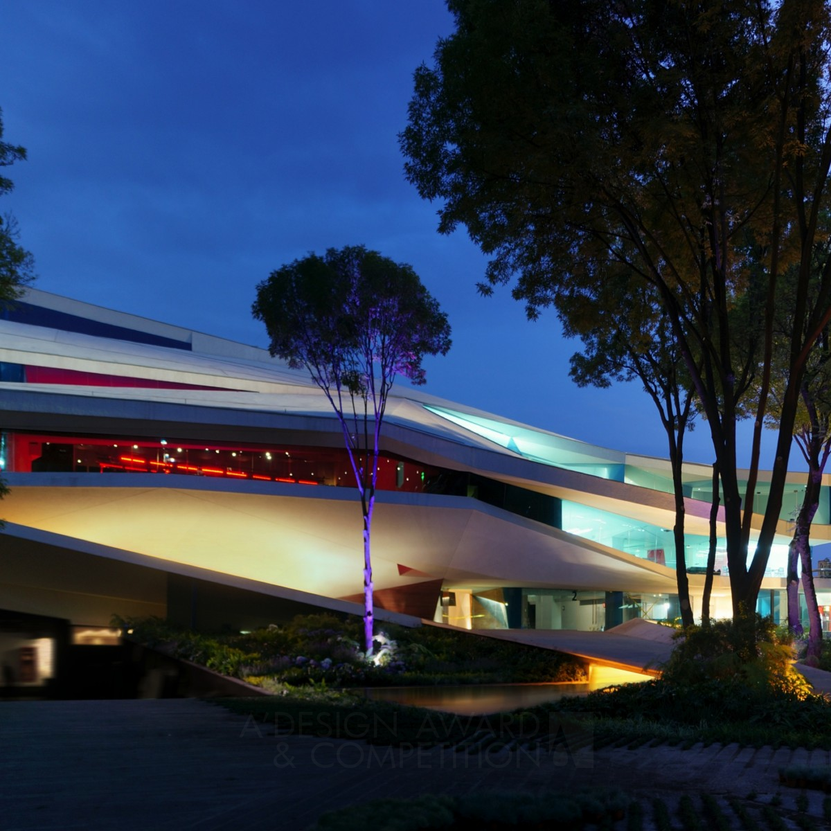 Centro Cultural Roberto Cantoral  Concert Hall by Broissin Architects Golden Architecture, Building and Structure Design Award Winner 2015 