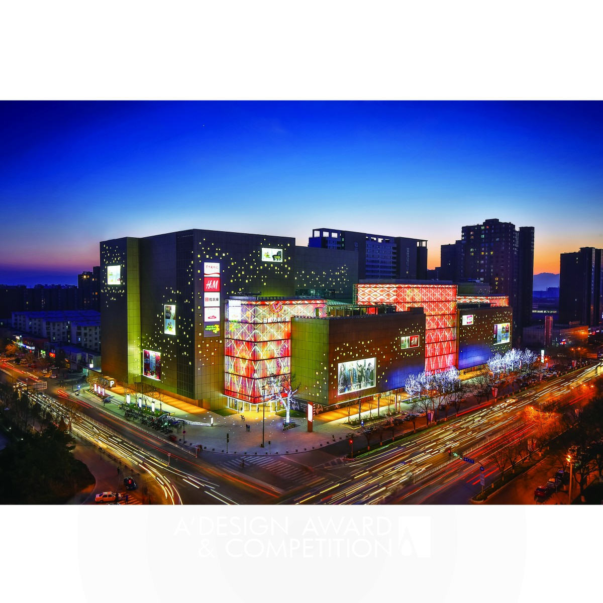 Beijing Jinyu Vanke Plaza Retail by LDPi (China Branch) Golden Lighting Products and Fixtures Design Award Winner 2015 