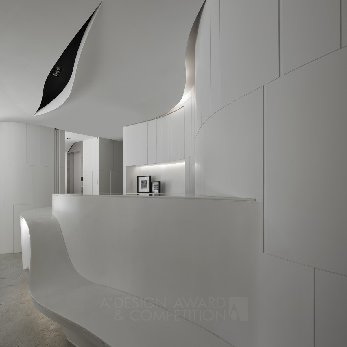 Curvature - Dimension and Extension Dentist Clinic by Tang, Chung-han Silver Interior Space and Exhibition Design Award Winner 2016 