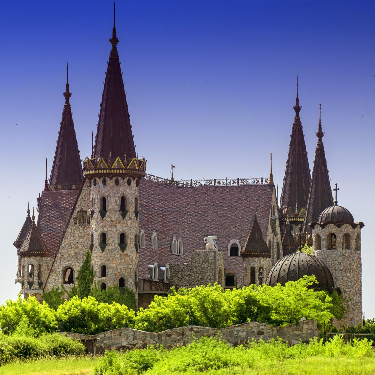 The Castle "In love with the wind" Tourist attraction by Mr. George Tumpalov Silver Hospitality, Recreation, Travel and Tourism Design Award Winner 2016 