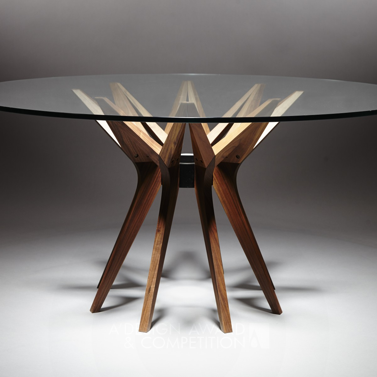 Y TABLE Table by REDA AMALOU DESIGN Golden Furniture Design Award Winner 2016 