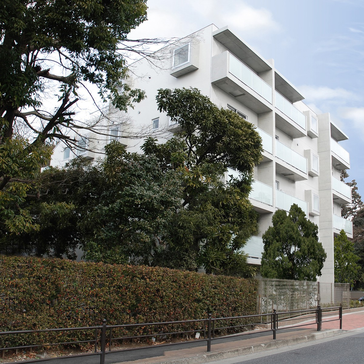 Solaia Apartment Apartment by Yoshitaka Uchino Iron Architecture, Building and Structure Design Award Winner 2017 