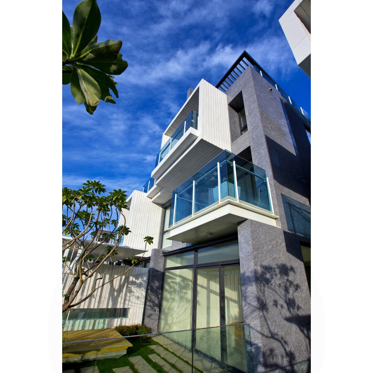 Plain white, Framing, Scenic view Interior Design Of Residence by Yi-Cheng Chi - Da Huan Design Bronze Interior Space and Exhibition Design Award Winner 2017 