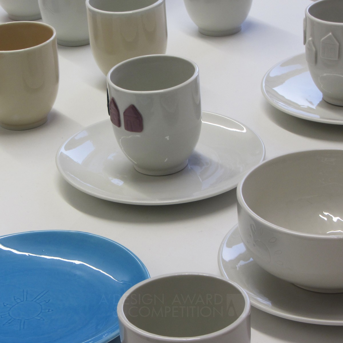 Bamirla Tableware by Emese Orbán Silver Public Awareness, Volunteerism, and Society Design Award Winner 2017 