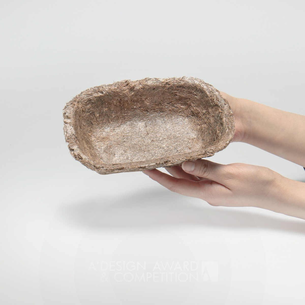 POC: Biodegradable Food Packaging by Felix Pöttinger Silver Sustainable Products, Projects and Green Design Award Winner 2017 