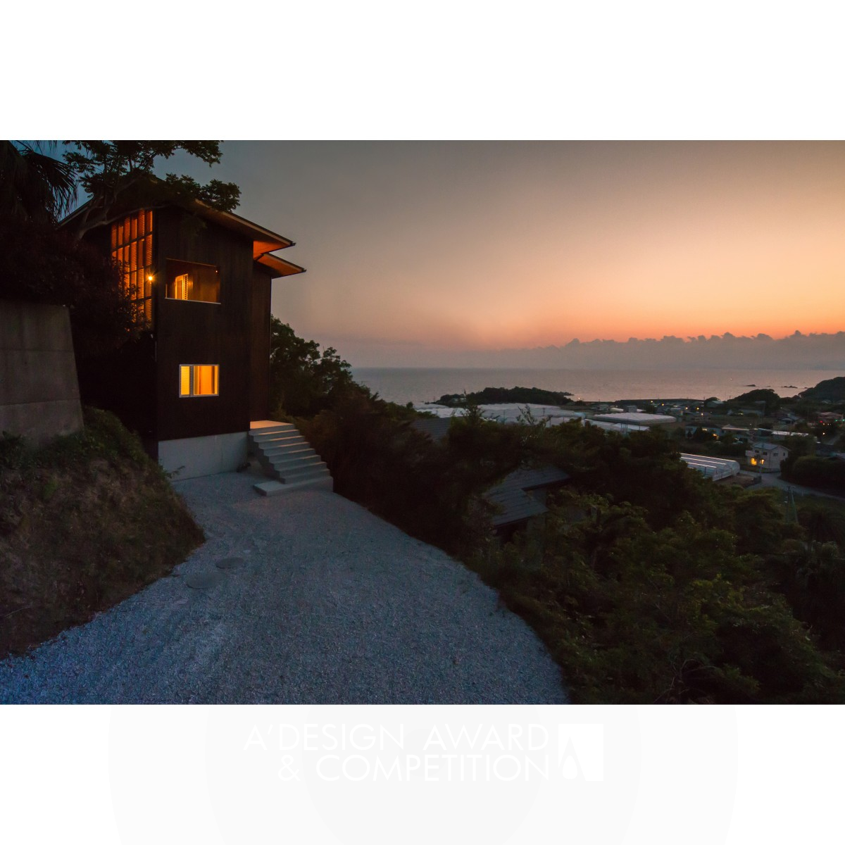 Tei Residential House by Masaaki Uemori and Kokutou Uemori Silver Architecture, Building and Structure Design Award Winner 2017 