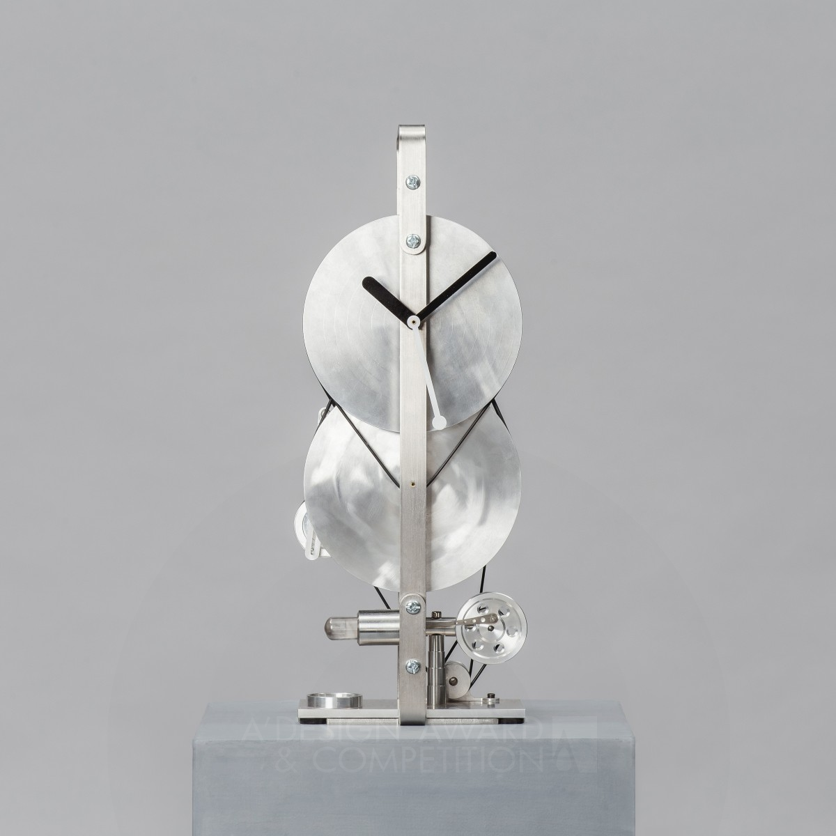 Relativity Temporal Clock by Liang-jiun Chiu Bronze Fine Arts and Art Installation Design Award Winner 2018 