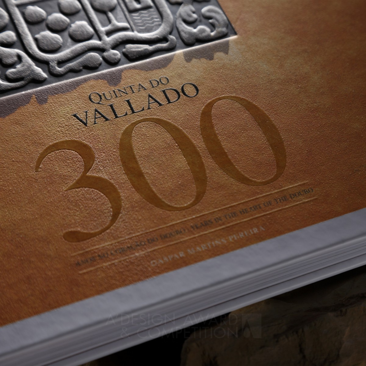 300 Years Book by Omdesign Golden Print and Published Media Design Award Winner 2018 