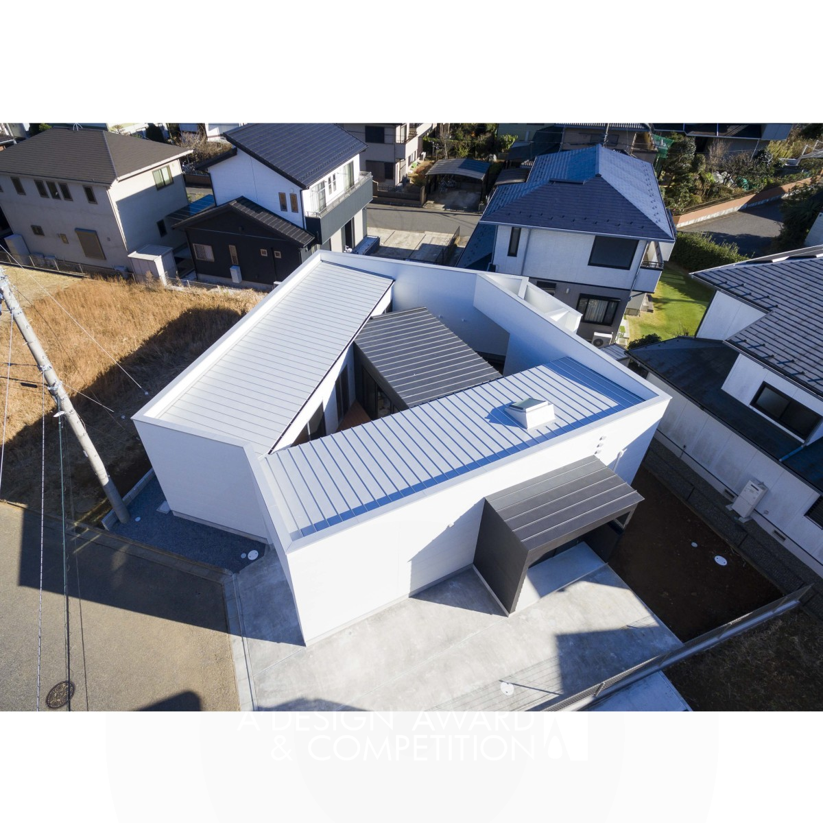 Uchi Soto no Uchi Residential House by Hironari Itoi Silver Architecture, Building and Structure Design Award Winner 2018 