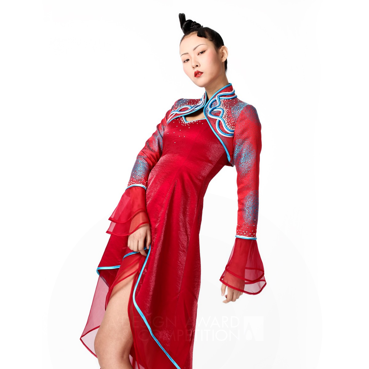 The Rhythm of the Qing Dynasty Clothing by Hongrui Zhou and Xinyue Zhang Silver Fashion, Apparel and Garment Design Award Winner 2018 