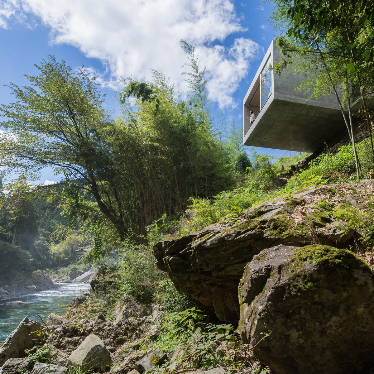 Cliff House Weekend Residence by Masato Sekiya Platinum Architecture, Building and Structure Design Award Winner 2019 