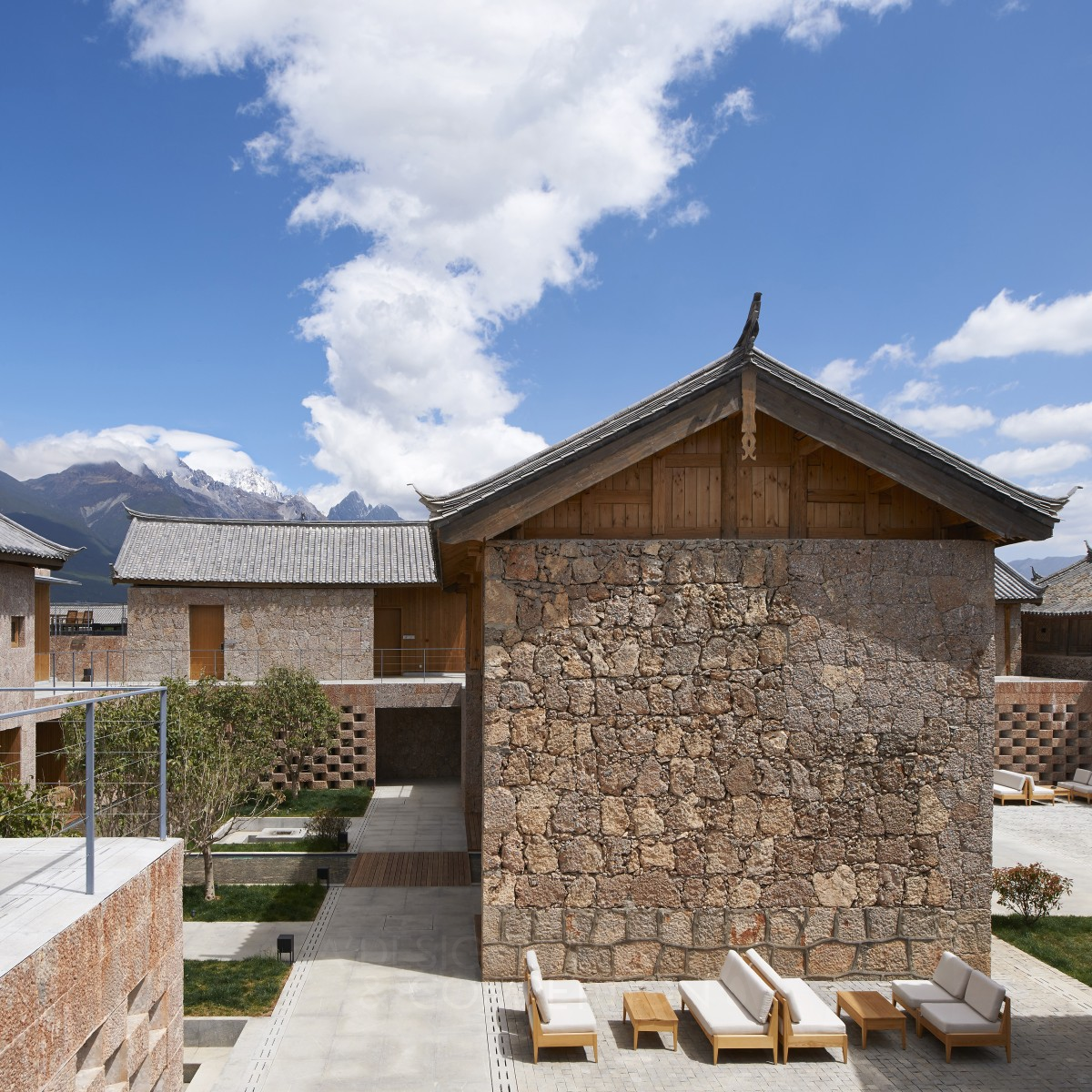 Tsingpu Baisha Retreat Resort Hotel by Yoshimasa Tsutsumi Silver Architecture, Building and Structure Design Award Winner 2019 