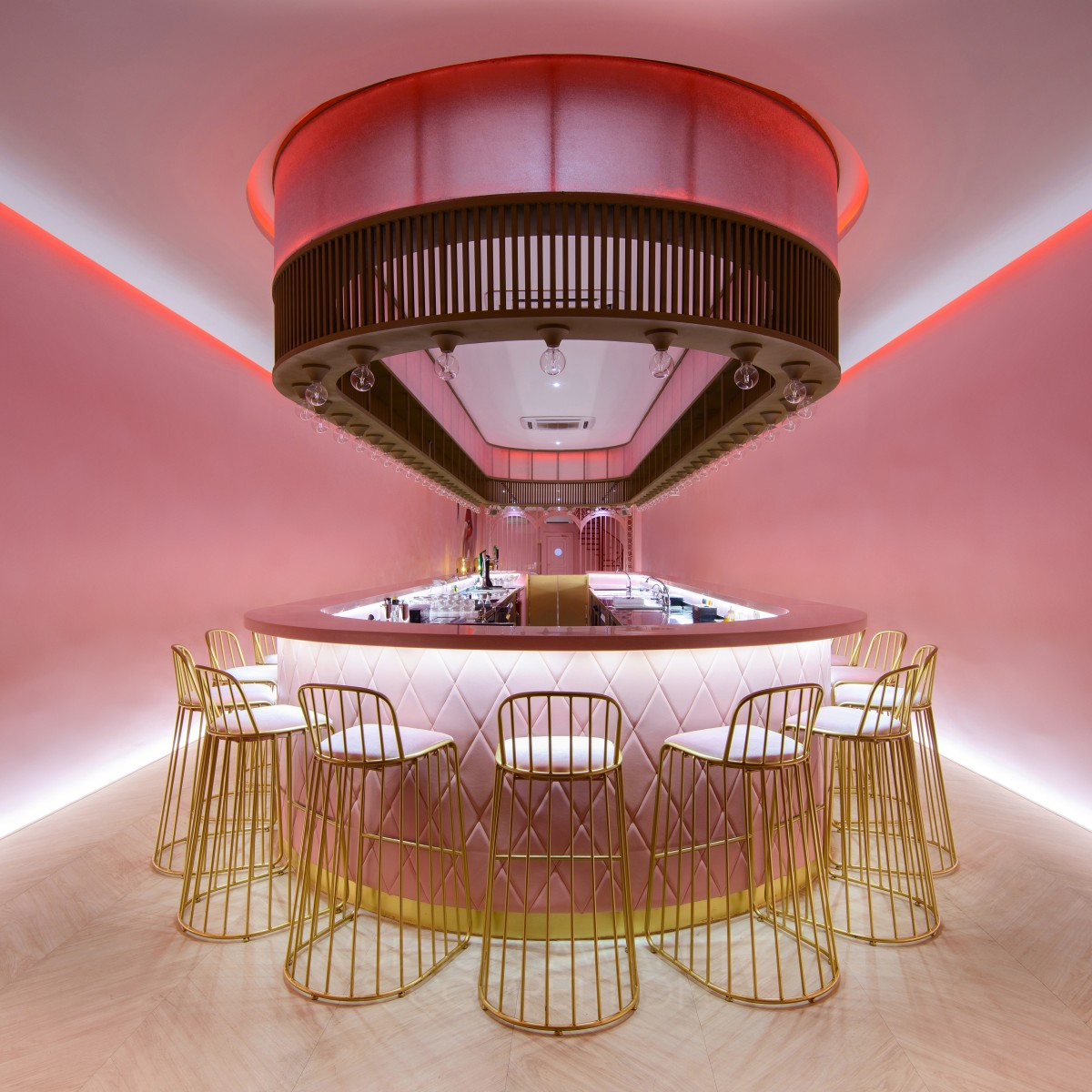 Golden Shower by Chinchin Bar & Lounge by Nevermore Silver Interior Space and Exhibition Design Award Winner 2019 