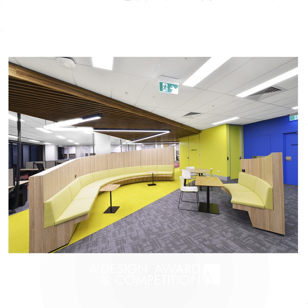 RMIT Bldg 88 Upholstered Joinery by Peter Rattle - CUS (Vic) Pty Ltd Iron Interior Space and Exhibition Design Award Winner 2020 