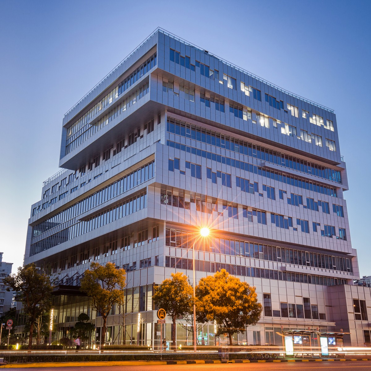 Bin Gu Plaza Commercial Office by Hpa Architects Engineers and Dev. Consultants Silver Architecture, Building and Structure Design Award Winner 2019 