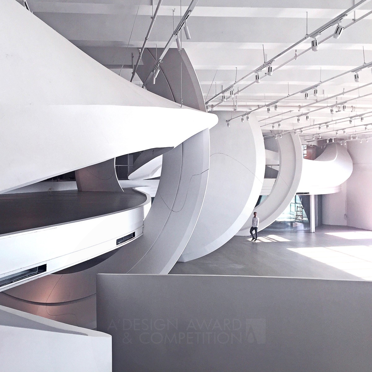 WIND CIRCULATION Office and Exhibition Hall by Tacco Leegend Golden Interior Space and Exhibition Design Award Winner 2019 