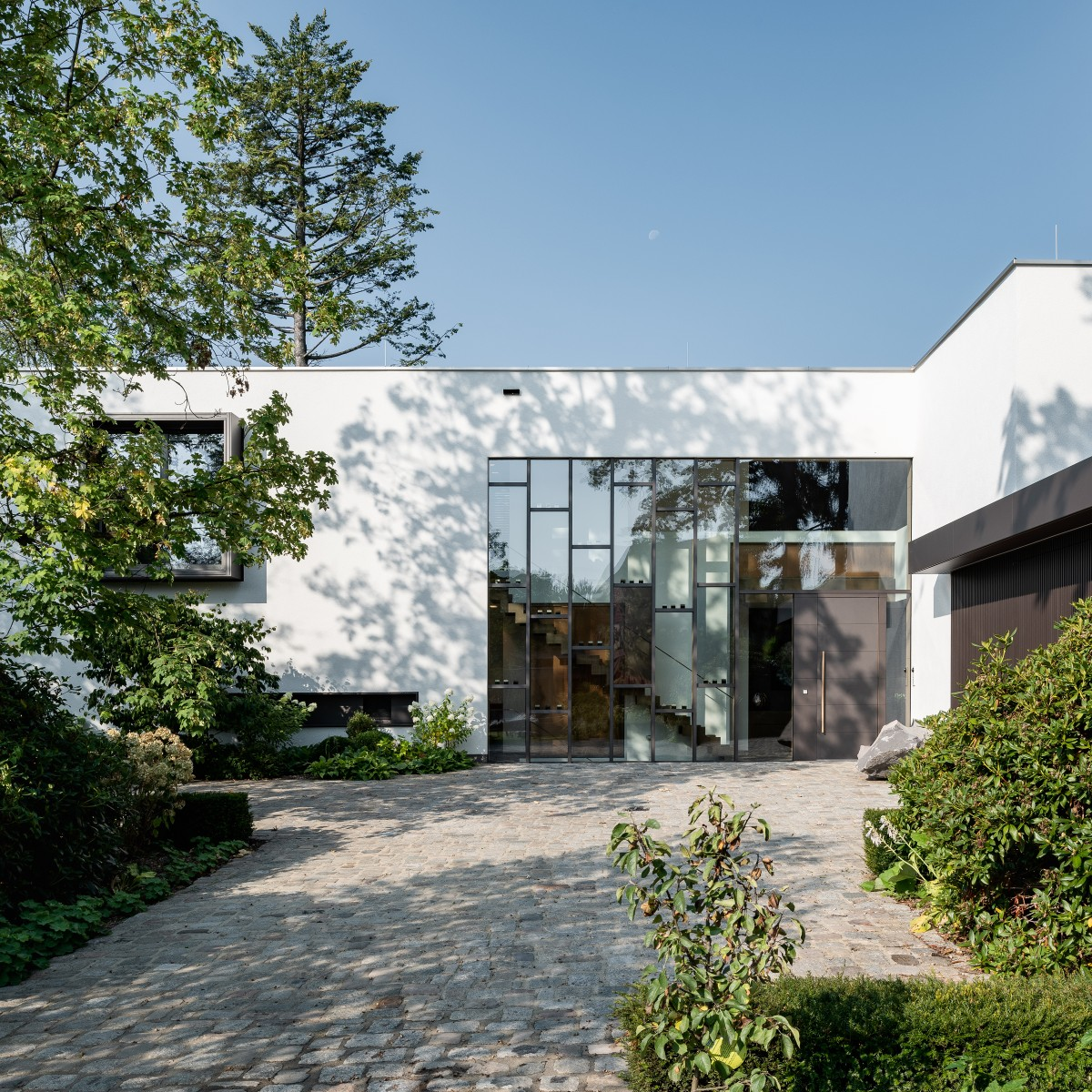 L019 Privat Residence by Stephan Maria Lang Silver Architecture, Building and Structure Design Award Winner 2019 