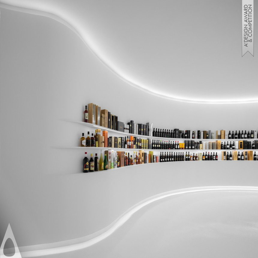 Golden Interior Space and Exhibition Design Award Winner 2020 Portugal Vineyards Retail Space 