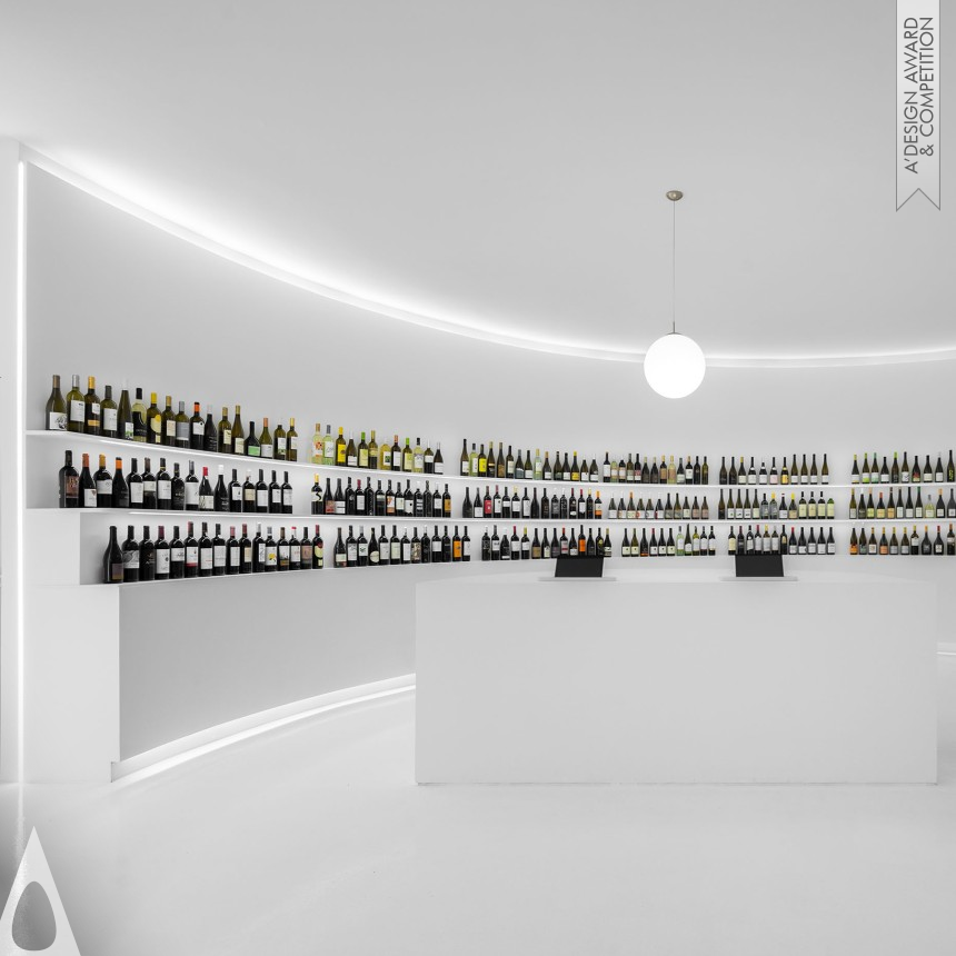 Ricardo Porto Ferreira's Portugal Vineyards Retail Space