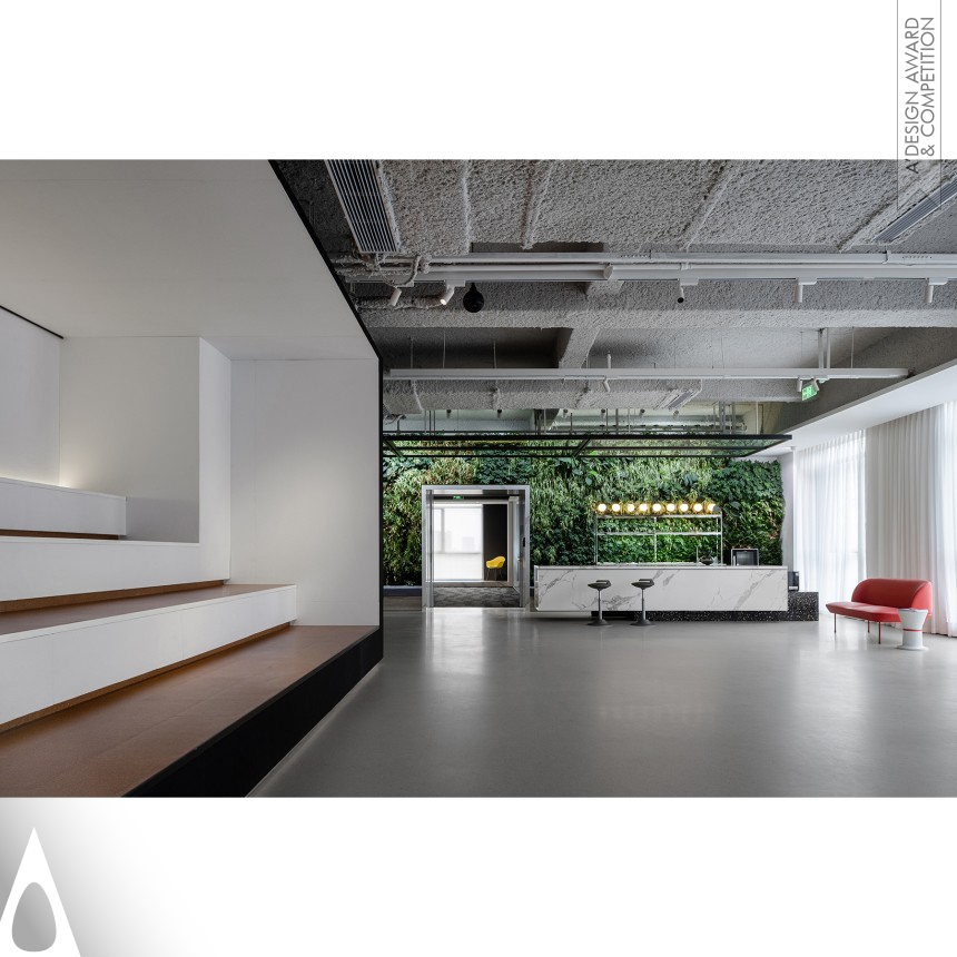 Gang Zheng's Corn Design Office Space