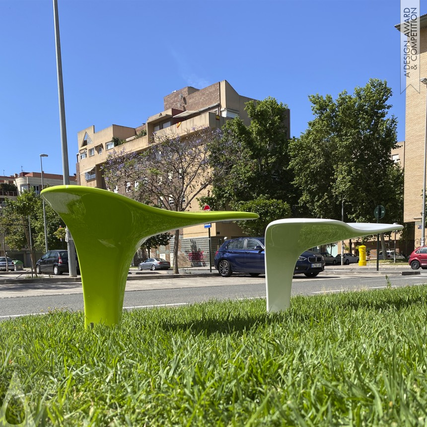 Whale Tail - Silver Garden and Outdoor Furniture Design Award Winner