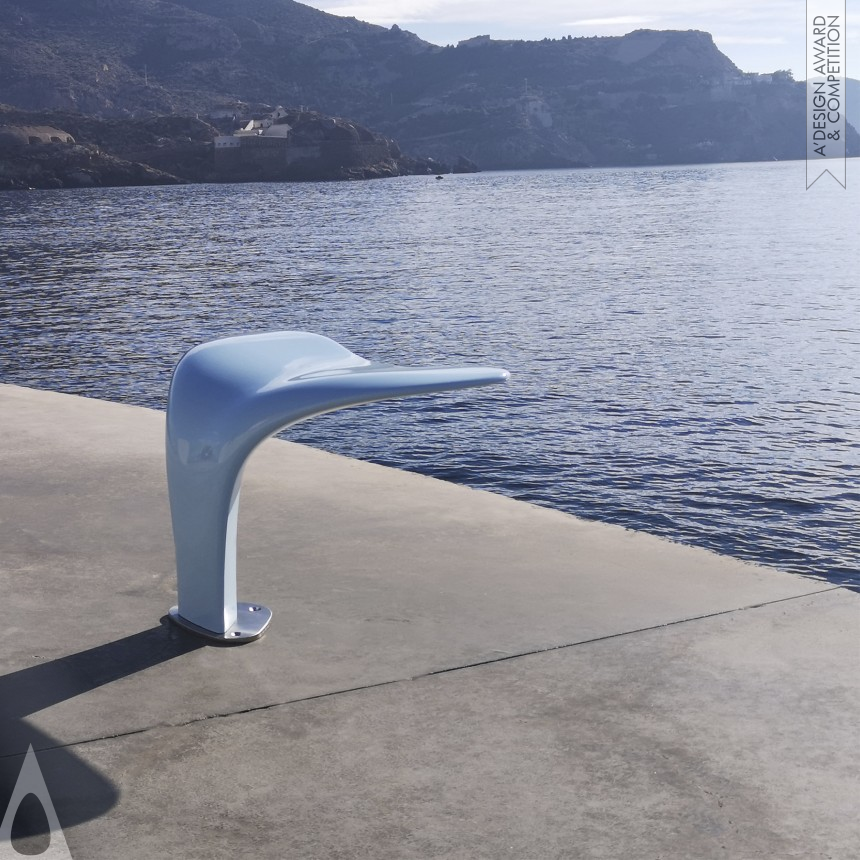 Enrique Minguez's Whale Tail Sitting Bench