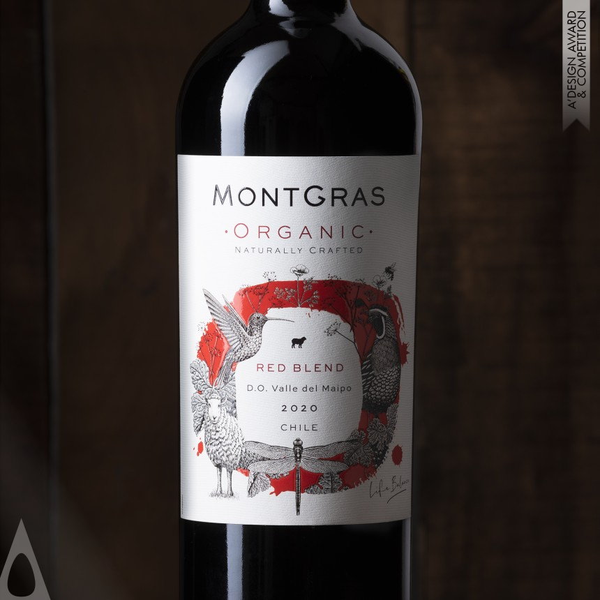 Golden Packaging Design Award Winner 2021 Organic Wine Packaging 