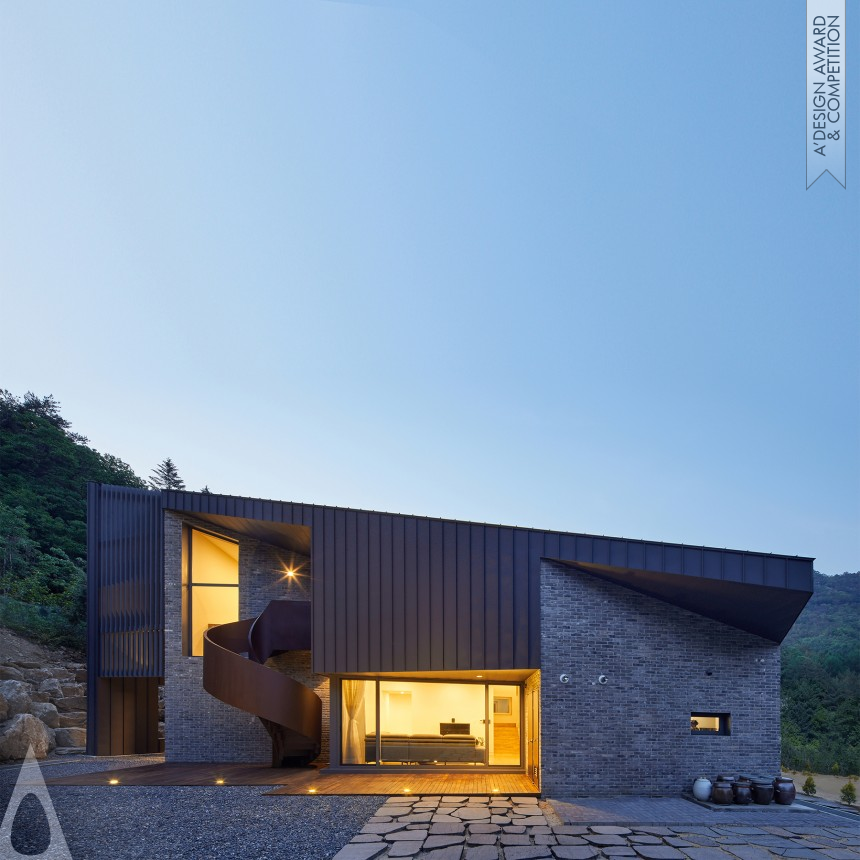 Silver Architecture, Building and Structure Design Award Winner 2021 Slope House Residence 