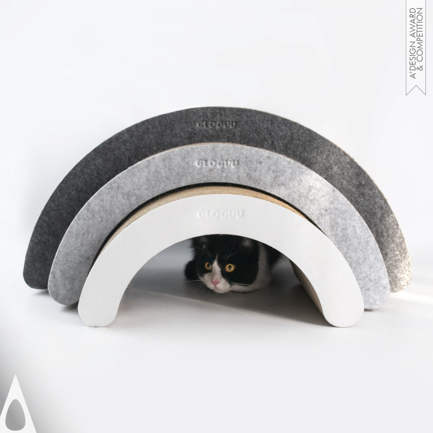 Gloguu's Scratch Cave Cat Scratcher