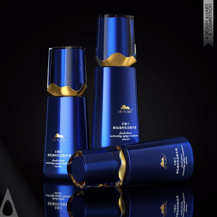 Golden Packaging Design Award Winner 2022 Frozen in Time in the Klein Blue Sea Skin Care Essence Packaging 