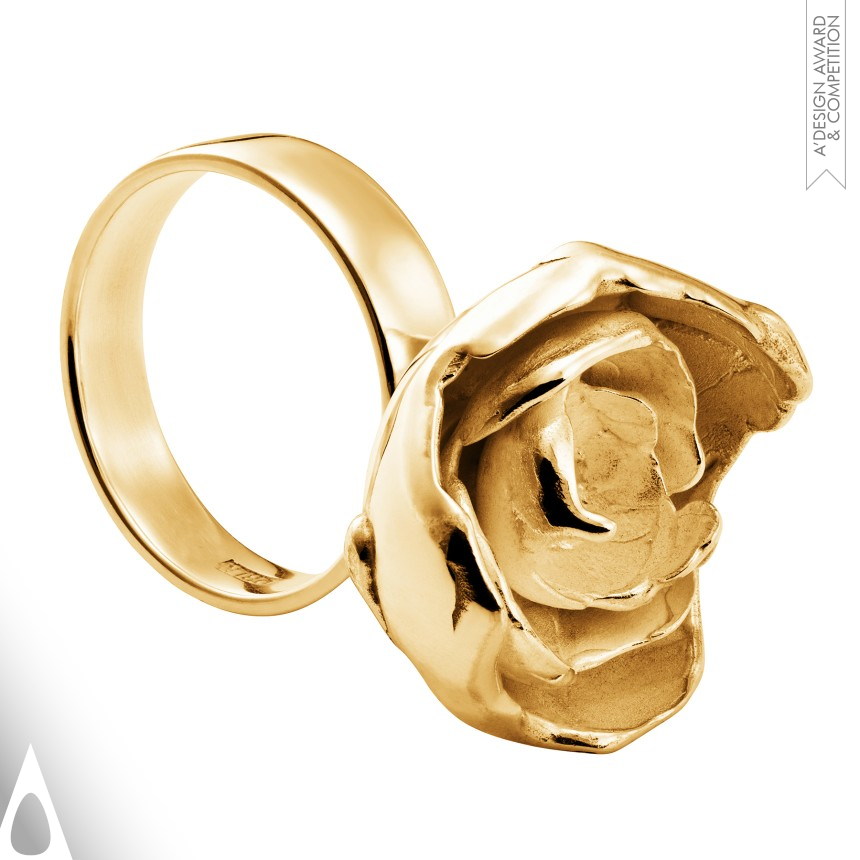 Anna-Reetta Vaananen's Sarah Ring