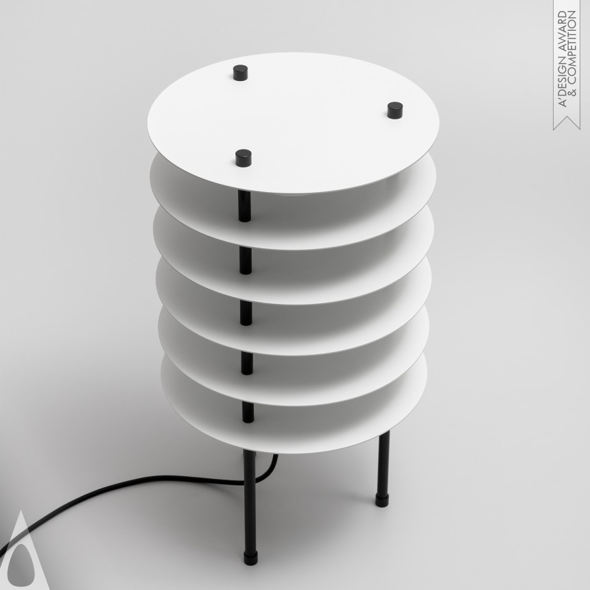 Silver Lighting Products and Fixtures Design Award Winner 2022 Depois de Waldemar Cordeiro Lamp 